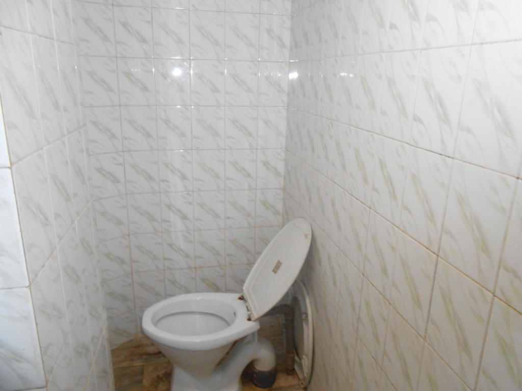 Elvis Guest House Варанаси Номер фото